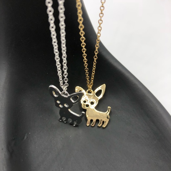 Chihuahua Necklace NWT - Picture 2 of 4
